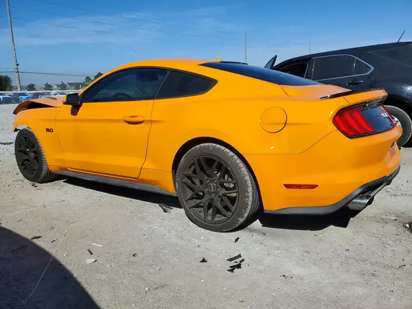 1FA6P8CF1J5105970 2018 FORD MUSTANG - Image 2