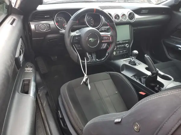 1FA6P8CF1J5116306 2018 FORD MUSTANG - Image 8