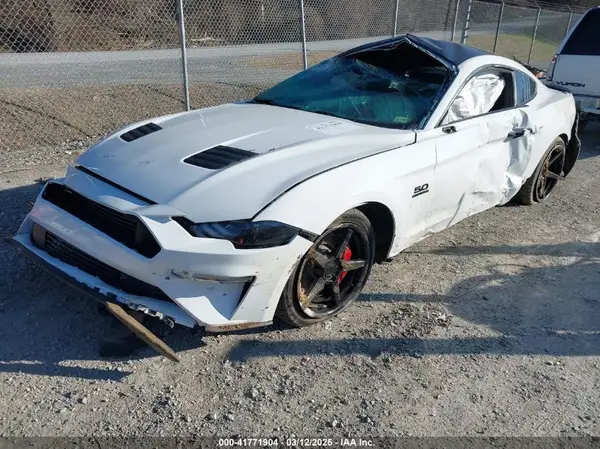 1FA6P8CF1J5121926 2018 FORD MUSTANG - Image 2