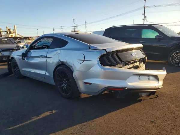 1FA6P8CF1J5129766 2018 FORD MUSTANG - Image 2