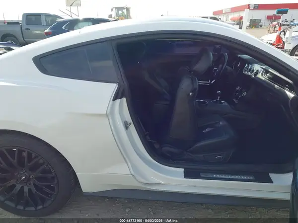 1FA6P8CF1K5175843 2019 FORD MUSTANG - Image 8