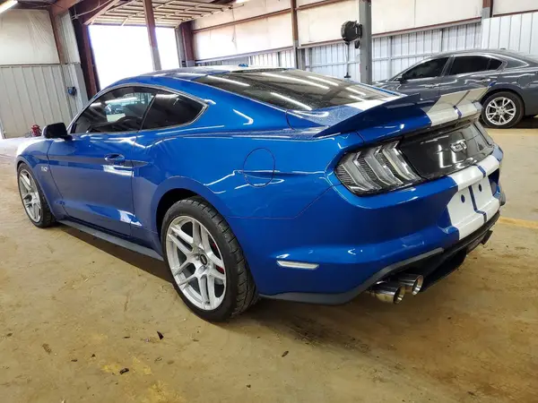 1FA6P8CF1L5113800 2020 FORD MUSTANG - Image 2