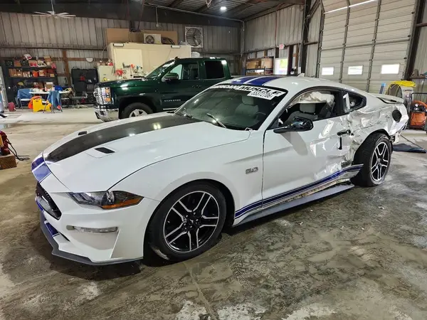 1FA6P8CF1L5153729 2020 FORD MUSTANG - Image 1