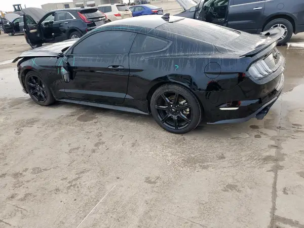1FA6P8CF1L5172927 2020 FORD MUSTANG - Image 2