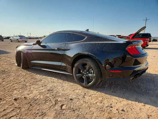 1FA6P8CF1M5139735 2021 FORD MUSTANG - Image 2
