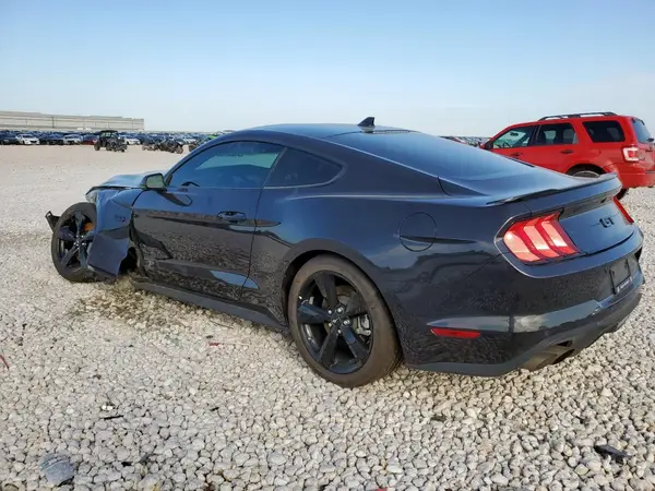 1FA6P8CF1N5142913 2022 FORD MUSTANG - Image 2