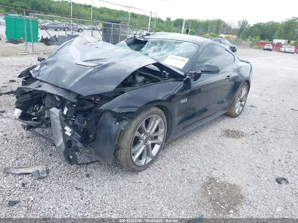 1FA6P8CF1P5300833 2023 FORD MUSTANG - Image 2