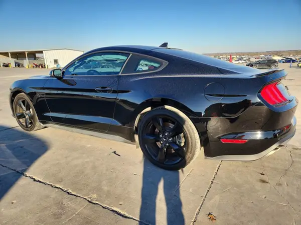 1FA6P8CF1P5303246 2023 FORD MUSTANG - Image 2