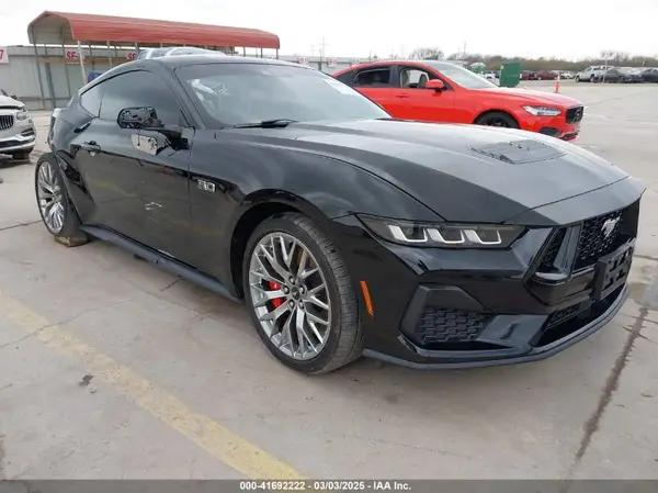 1FA6P8CF1R5418108 2024 FORD MUSTANG - Image 1