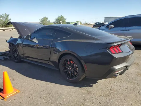 1FA6P8CF1R5424099 2024 FORD MUSTANG - Image 2