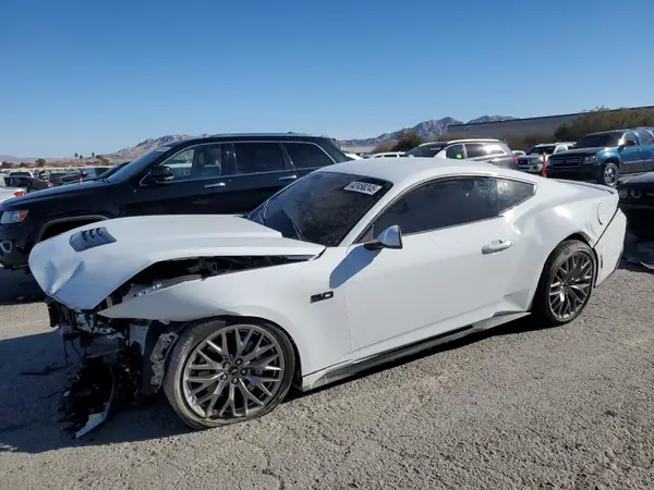 1FA6P8CF1R5426869 2024 FORD MUSTANG - Image 1