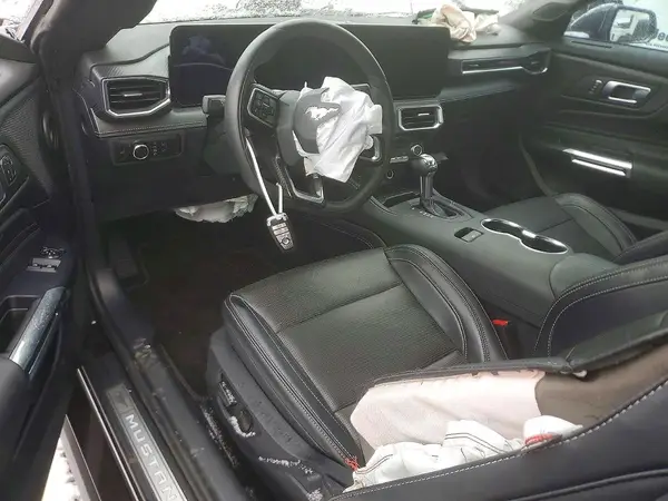 1FA6P8CF1R5426905 2024 FORD MUSTANG - Image 8