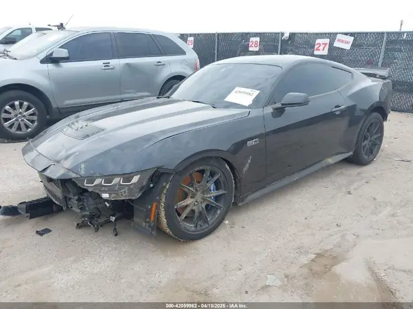 1FA6P8CF1R5435071 2024 FORD MUSTANG - Image 2
