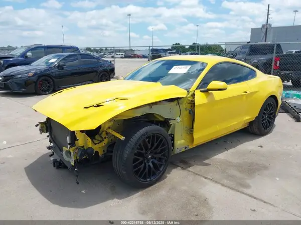 1FA6P8CF2G5226547 2016 FORD MUSTANG - Image 2