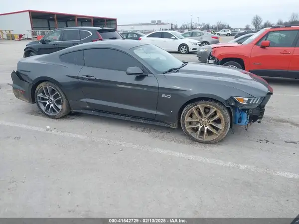 1FA6P8CF2G5251819 2016 FORD MUSTANG - Image 1