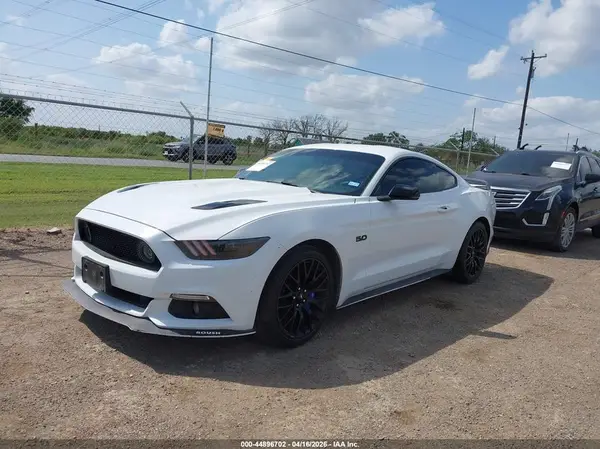 1FA6P8CF2G5252307 2016 FORD MUSTANG - Image 2