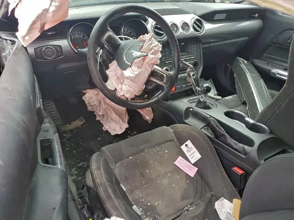 1FA6P8CF2H5259582 2017 FORD MUSTANG - Image 8