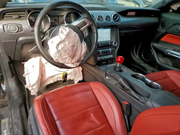 1FA6P8CF2H5277824 2017 FORD MUSTANG - Image 8