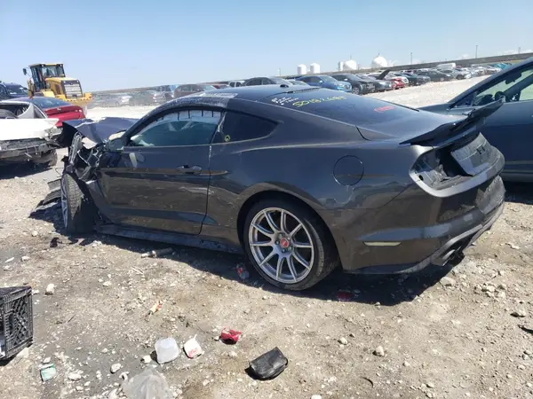 1FA6P8CF2K5104120 2019 FORD MUSTANG - Image 2
