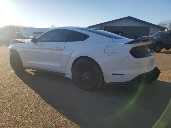 1FA6P8CF2K5198760 2019 FORD MUSTANG - Image 2