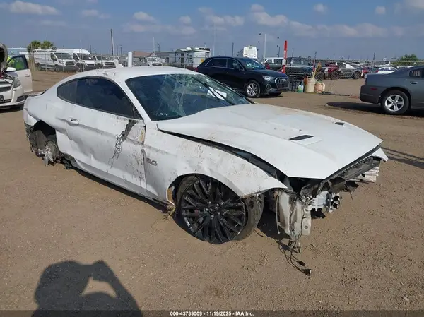1FA6P8CF2L5157823 2020 FORD MUSTANG - Image 1