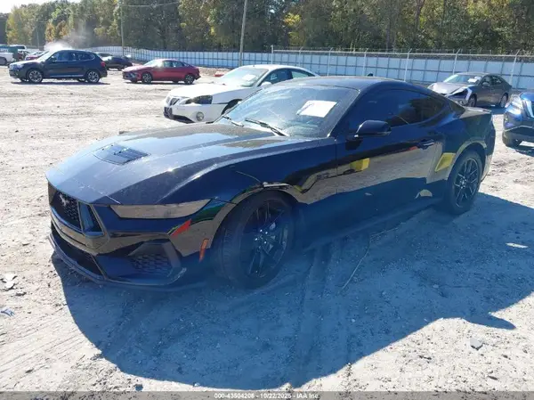 1FA6P8CF2R5400085 2024 FORD MUSTANG - Image 2