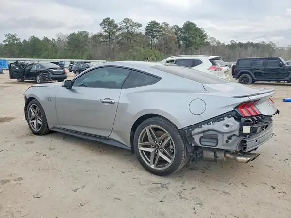 1FA6P8CF2R5420353 2024 FORD MUSTANG - Image 2
