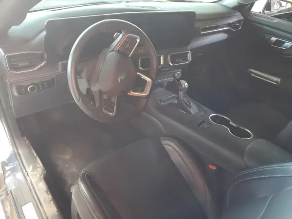 1FA6P8CF2R5429568 2024 FORD MUSTANG - Image 8