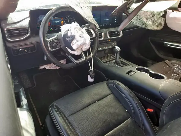 1FA6P8CF2R5431045 2024 FORD MUSTANG - Image 8
