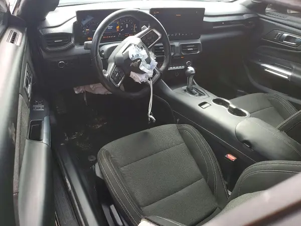 1FA6P8CF2S5402117 2025 FORD MUSTANG - Image 8