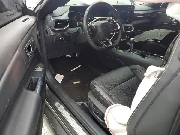 1FA6P8CF2S5409391 2025 FORD MUSTANG - Image 8