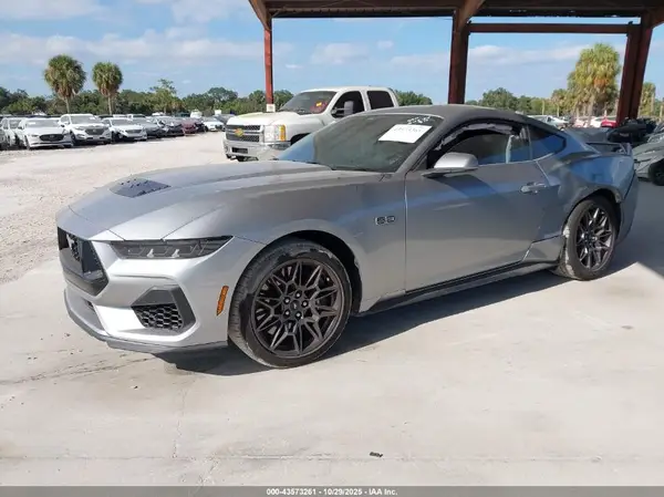 1FA6P8CF2S5415112 2025 FORD MUSTANG - Image 2
