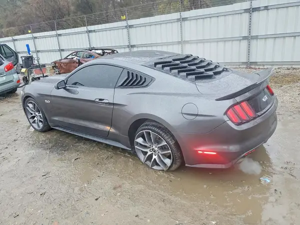 1FA6P8CF3G5264269 2016 FORD MUSTANG - Image 2