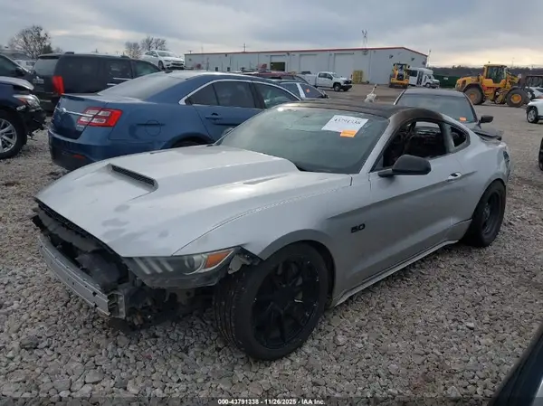 1FA6P8CF3G5266622 2016 FORD MUSTANG - Image 2