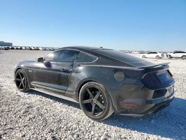 1FA6P8CF3G5268855 2016 FORD MUSTANG - Image 2