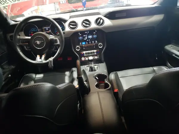 1FA6P8CF3H5207782 2017 FORD MUSTANG - Image 8
