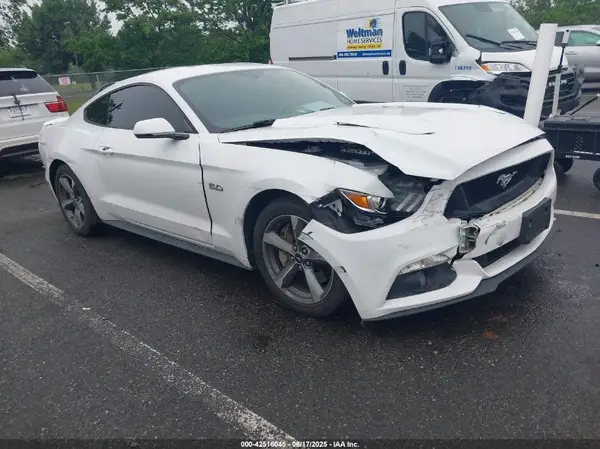 1FA6P8CF3H5234366 2017 FORD MUSTANG - Image 1