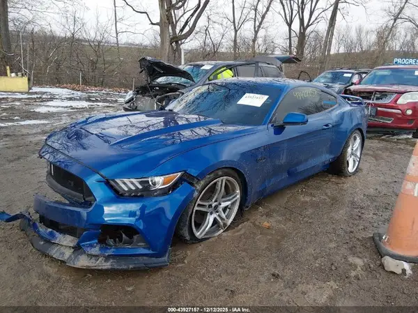1FA6P8CF3H5235338 2017 FORD MUSTANG - Image 2