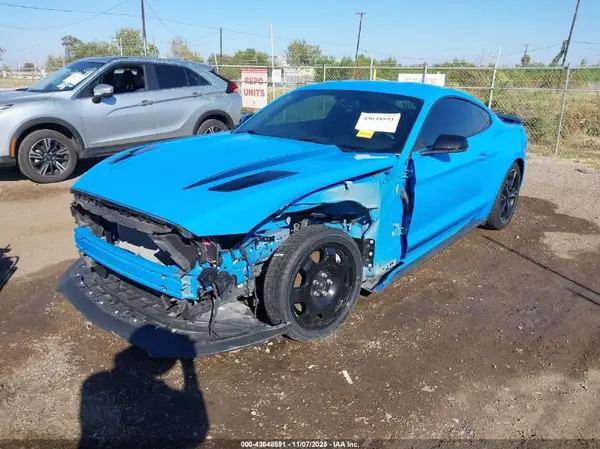 1FA6P8CF3H5240281 2017 FORD MUSTANG - Image 2