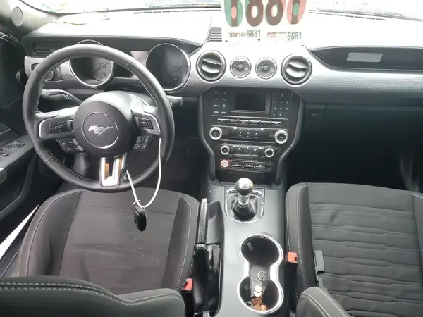 1FA6P8CF3H5240541 2017 FORD MUSTANG - Image 8