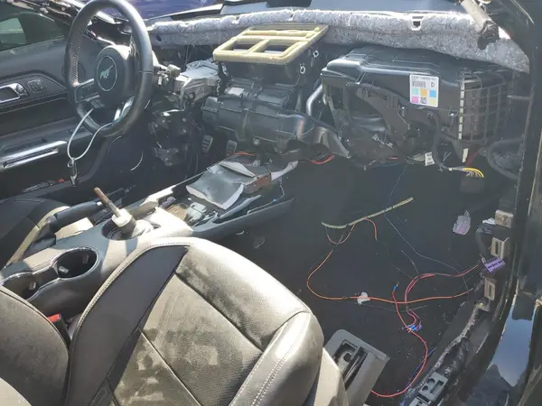 1FA6P8CF3H5250230 2017 FORD MUSTANG - Image 8