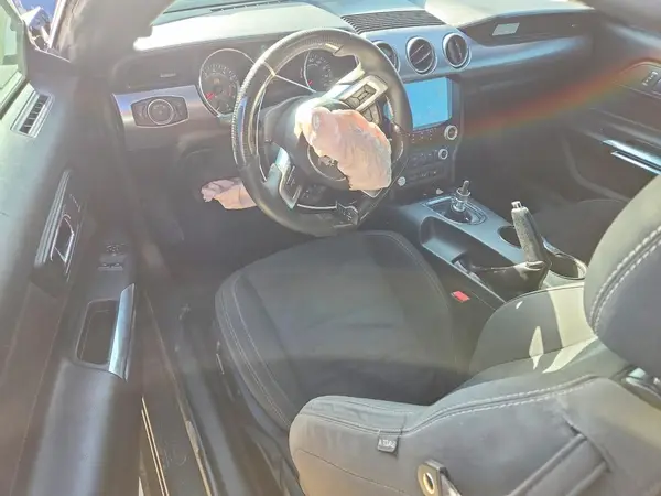 1FA6P8CF3H5265908 2017 FORD MUSTANG - Image 8