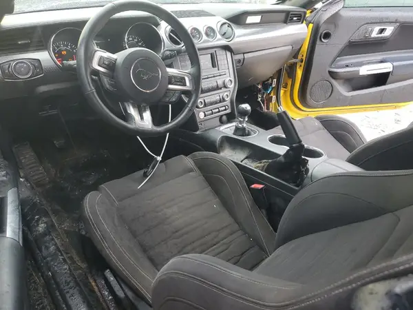 1FA6P8CF3H5323922 2017 FORD MUSTANG - Image 8