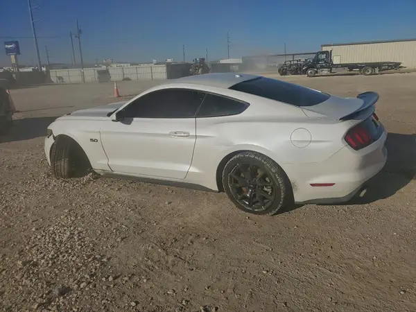 1FA6P8CF3H5338775 2017 FORD MUSTANG - Image 2