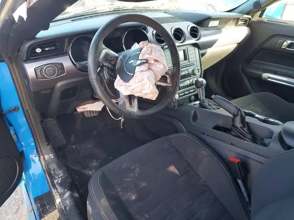 1FA6P8CF3H5344401 2017 FORD MUSTANG - Image 8