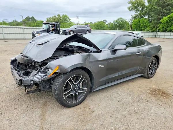 1FA6P8CF3L5167325 2020 FORD MUSTANG - Image 1