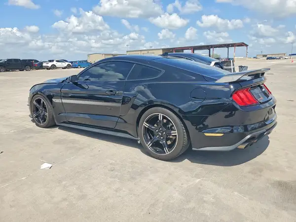 1FA6P8CF3M5137744 2021 FORD MUSTANG - Image 2