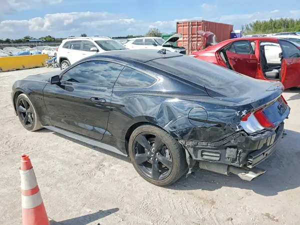 1FA6P8CF3P5301188 2023 FORD MUSTANG - Image 2
