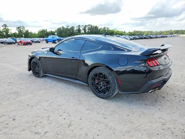 1FA6P8CF3R5402668 2024 FORD MUSTANG - Image 2