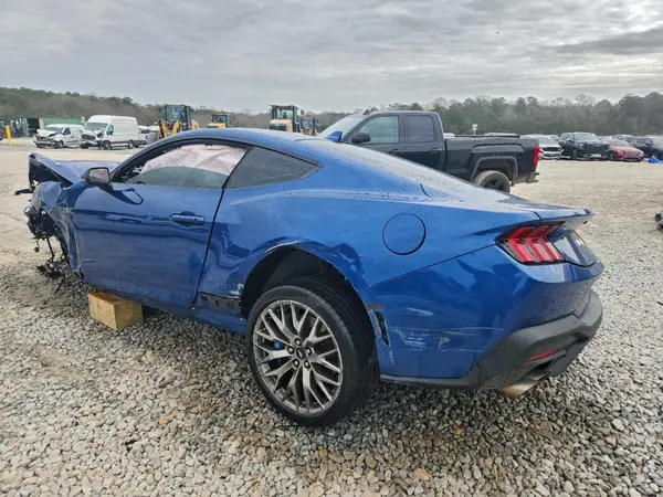 1FA6P8CF3R5407045 2024 FORD MUSTANG - Image 2
